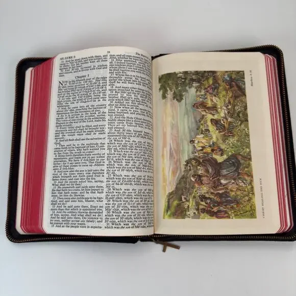 Vintage 1960s Holy Bible Concordance KJV Cross Zip-Around Leather Binding - Picture 9 of 13